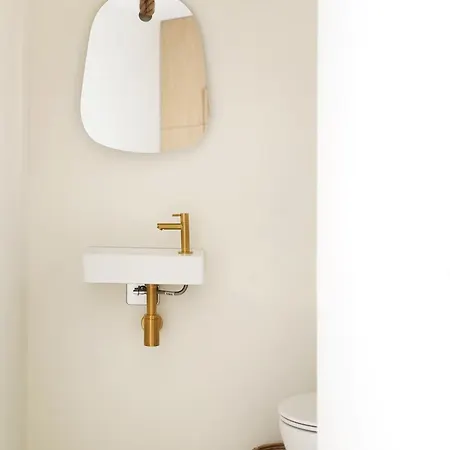 Cluque- Maisons De Вилла