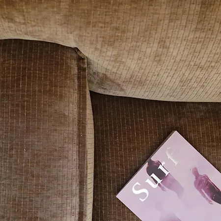 Cluque- Maisons De *