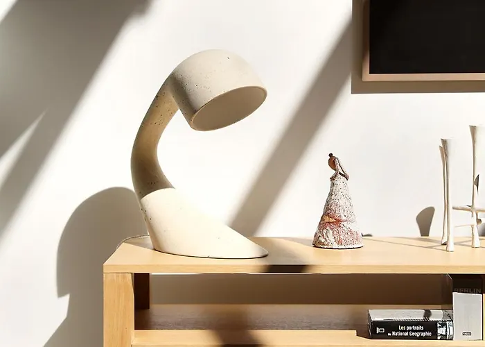 Cluque- Maisons De *